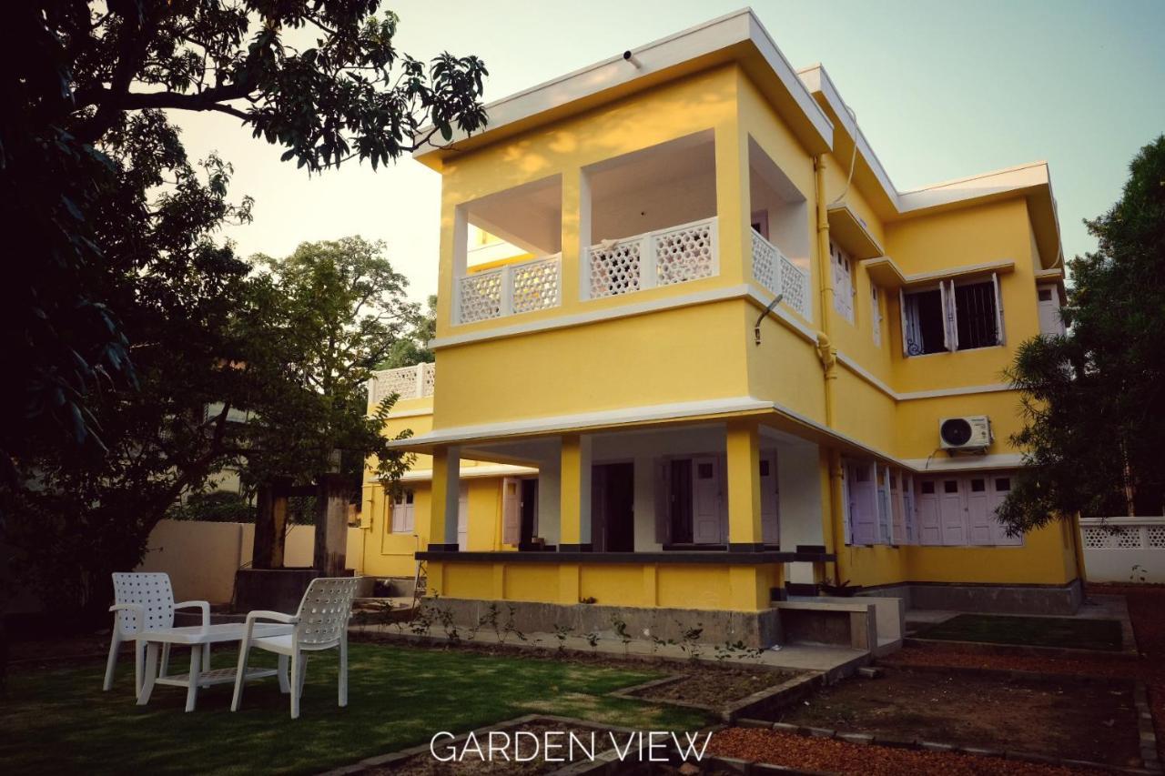 Parul - Elegant Heritage Home At The Heart Of Shantiniketan Buitenkant foto