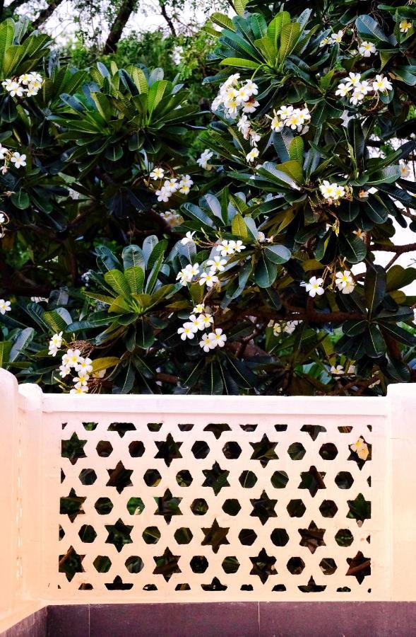 Parul - Elegant Heritage Home At The Heart Of Shantiniketan Buitenkant foto