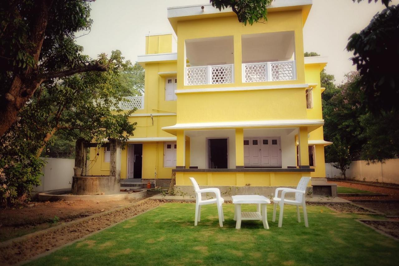 Parul - Elegant Heritage Home At The Heart Of Shantiniketan Buitenkant foto